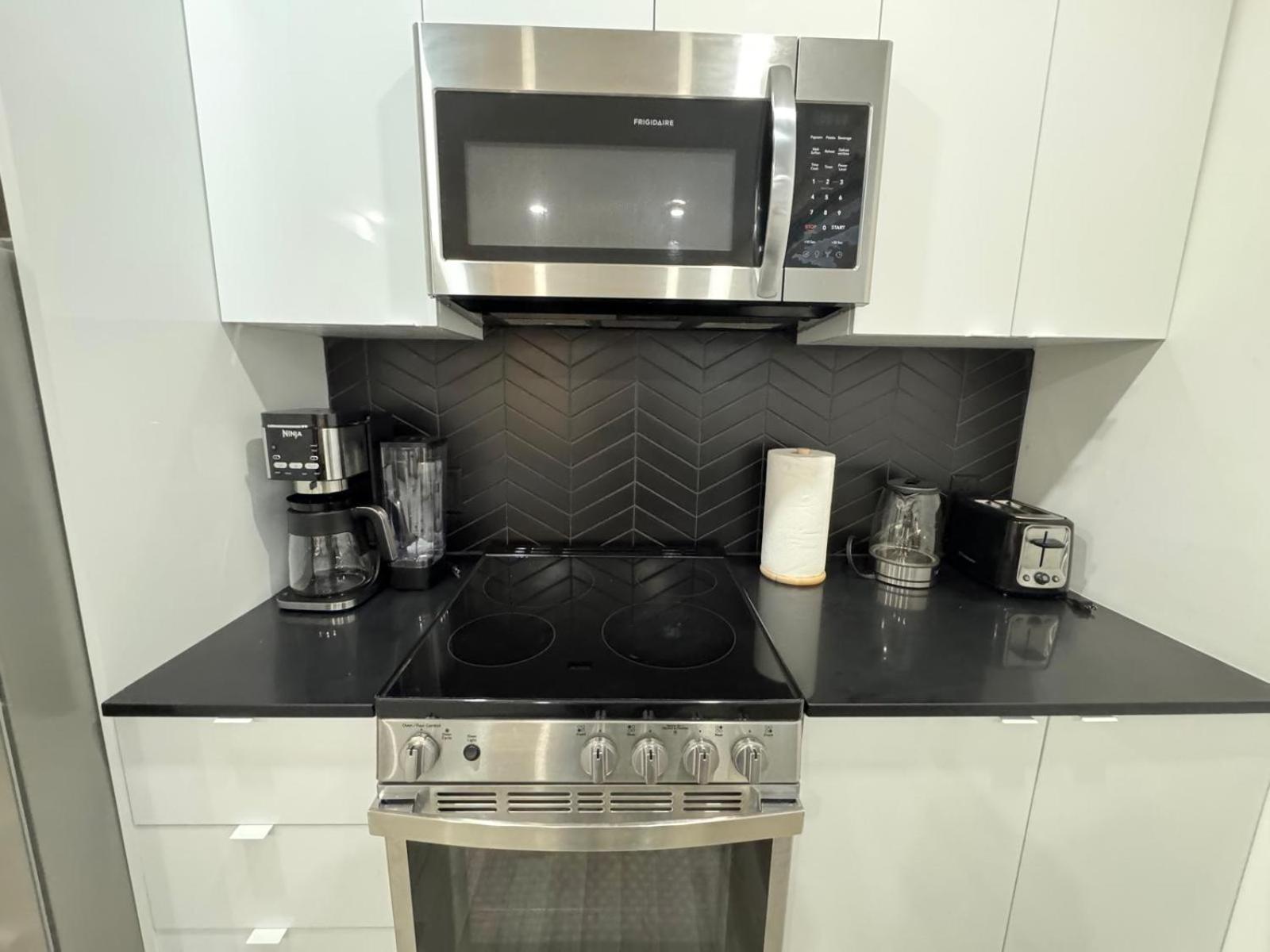 Ndg Dreams! New & Modern 3Br Easy City Life Montreal Zewnętrze zdjęcie